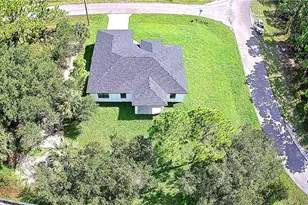 2522 Alice Pl, Lehigh Acres, FL 33971 - Photo 5