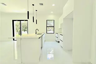 2522 Alice Pl, Lehigh Acres, FL 33971 - Photo 15