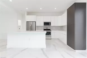 448 Rayneta St, Lehigh Acres, FL 33974 - Photo 5