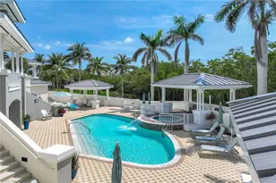 315 Dunes Blvd, Naples, FL 34110 - Photo 35