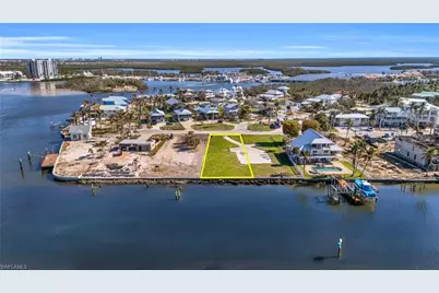 922 San Carlos Dr, Fort Myers Beach, FL 33931 - Photo 1