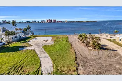 922 San Carlos Dr, Fort Myers Beach, FL 33931 - Photo 19