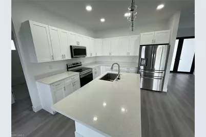 821 Newell St E, Lehigh Acres, FL 33974 - Photo 11