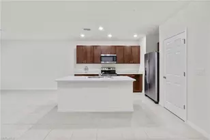 15535 Wildflower Cir, Naples, FL 34119 - Photo 3