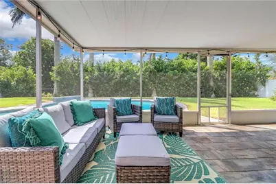 2680 Longboat Dr, Naples, FL 34104 - Photo 9