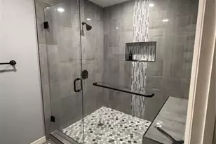 293 Kings Way, Naples, FL 34104 - Photo 15