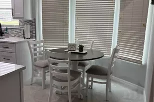 293 Kings Way, Naples, FL 34104 - Photo 5