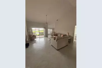 293 Kings Way, Naples, FL 34104 - Photo 9