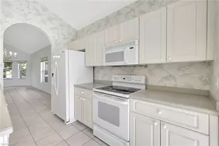 9490 Cedar Creek Dr, Bonita Springs, FL 34135 - Photo 19