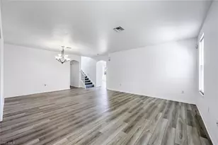 9820 Springlake Cir, Estero, FL 33928 - Photo 5