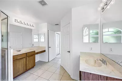 9820 Springlake Cir, Estero, FL 33928 - Photo 19