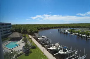 12945 Vanderbilt Dr, Naples, FL 34110 - Photo 33