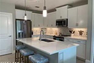 2548 Seychelles Dr, Naples, FL 34112 - Photo 3