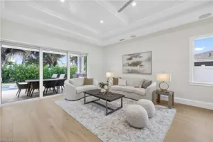 664 100th Ave N, Naples, FL 34108 - Photo 9