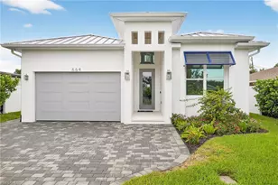 664 100th Ave N, Naples, FL 34108 - Photo 7