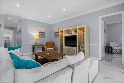 5010 Marina Cove Dr #4, Naples, FL 34112 - Photo 5