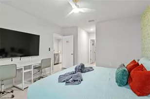 439 NE Juanita Ct, Cape Coral, FL 33909 - Photo 13