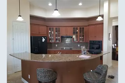 12501 Fairmont Dr, Fort Myers, FL 33913 - Photo 5