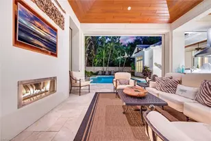 2250 Crayton Rd, Naples, FL 34103 - Photo 17