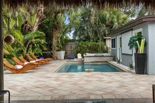 2123 Holiday Ln, Naples, FL 34104 - Photo 35