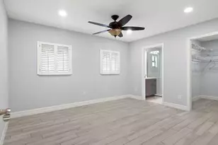 4220 11th Ave SW, Naples, FL 34116 - Photo 9