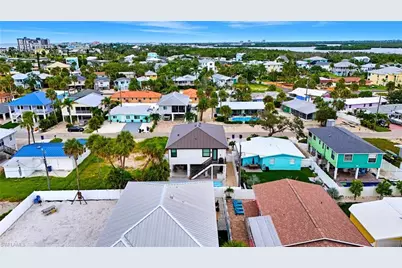 170 Washington Ave, Fort Myers Beach, FL 33931 - Photo 29
