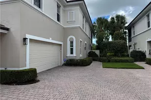 10020 Valiant Ct, Miromar Lakes, FL 33913 - Photo 7