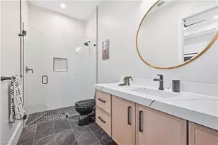 818 93rd Ave N, Naples, FL 34108 - Photo 31