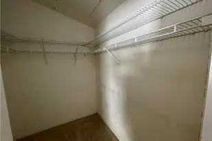 7905 Preserve Cir, Naples, FL 34119 - Photo 11