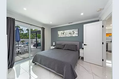 714 109th Ave N, Naples, FL 34108 - Photo 7