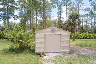 2940 10th Ave NE, Naples, FL 34120 - Photo 23