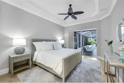 237 Charleston Ct, Naples, FL 34110 - Photo 13