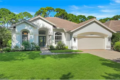 237 Charleston Ct, Naples, FL 34110 - Photo 37
