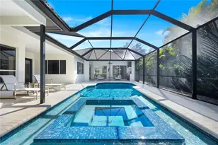 237 Charleston Ct, Naples, FL 34110 - Photo 27
