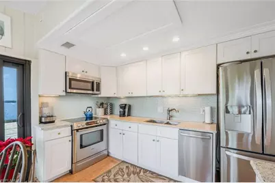 611 Palm Ave #F33, Goodland, FL 34140 - Photo 9