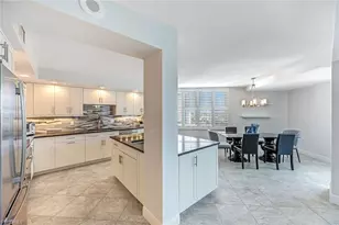 4041 Gulf Shore Blvd N, Naples, FL 34103 - Photo 7