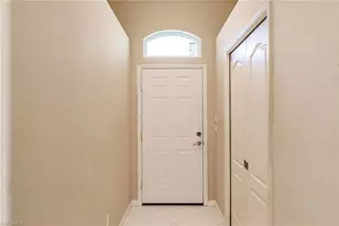 8440 Ibis Cove Cir, Naples, FL 34119 - Photo 9