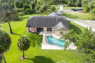 1333 20th Ave NE, Naples, FL 34120 - Photo 5