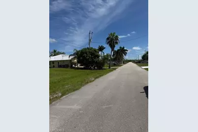 4309 NW 32nd Ln, Cape Coral, FL 33993 - Photo 5