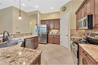 15903 Secoya Reserve Cir, Naples, FL 34110 - Photo 13