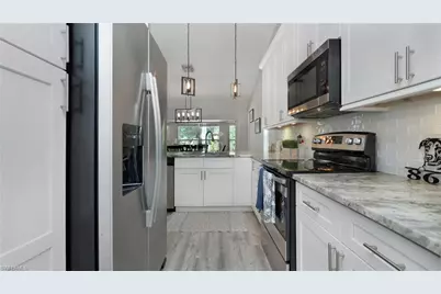 864 Belville Blvd, Naples, FL 34104 - Photo 11