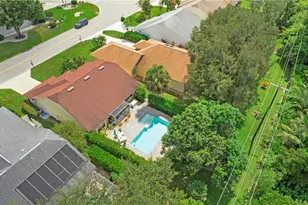 864 Belville Blvd, Naples, FL 34104 - Photo 29