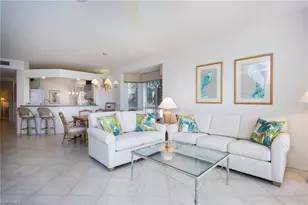 7655 Pebble Creek Cir, Naples, FL 34108 - Photo 5