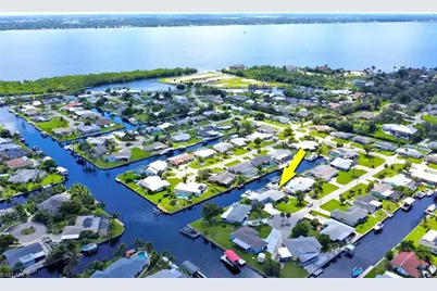 4340 S Canal Cir, North Fort Myers, FL 33903 - Photo 5