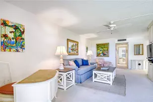 2151 Gulf Shore Blvd N, Naples, FL 34102 - Photo 7