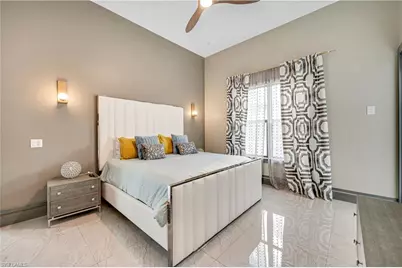 836 Miramar Ct, Cape Coral, FL 33904 - Photo 25