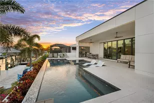 836 Miramar Ct, Cape Coral, FL 33904 - Photo 29