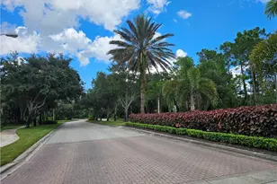 2084 Par Dr, Naples, FL 34120 - Photo 27