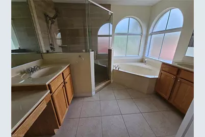 2084 Par Dr, Naples, FL 34120 - Photo 9