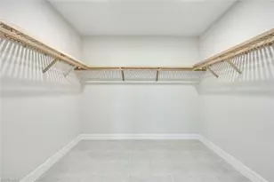 273 Indies Dr E, Naples, FL 34114 - Photo 9